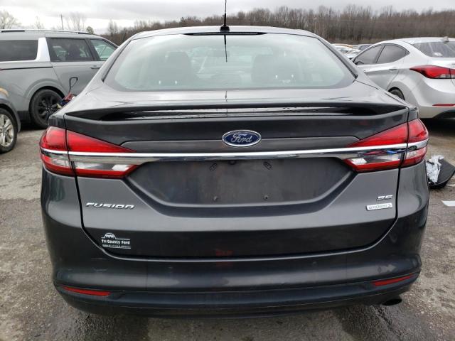 3FA6P0HD7JR130684 - 2018 FORD FUSION SE GRAY photo 6