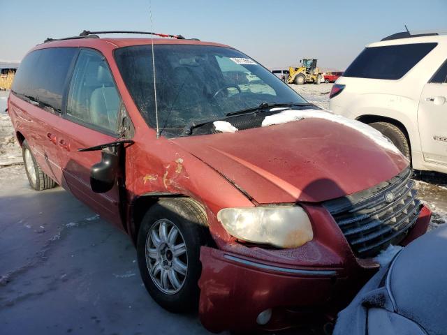 2C4GP54L95R147121 - 2005 CHRYSLER TOWN & COU TOURING RED photo 4