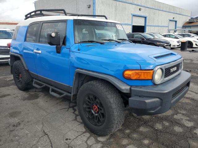 JTEZU11F270008109 - 2007 TOYOTA FJ CRUISER BLUE photo 4