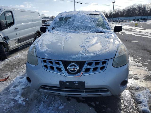 JN8AS5MTXDW522884 - 2013 NISSAN ROGUE S SILVER photo 5