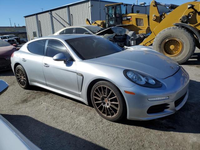 WP0AA2A74EL008875 - 2014 PORSCHE PANAMERA 2 SILVER photo 4