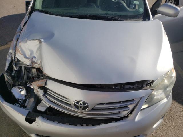 5YFBU4EE7DP148280 - 2013 TOYOTA COROLLA BASE SILVER photo 11