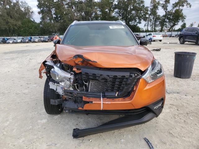 3N1CP5CUXJL511551 - 2018 NISSAN KICKS S ORANGE photo 5