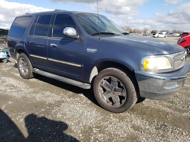 1FMRU1767WLA51865 - 1998 FORD EXPEDITION BLUE photo 4