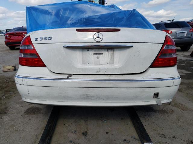 WDBUF56J06A839581 - 2006 MERCEDES-BENZ E 350 WHITE photo 6