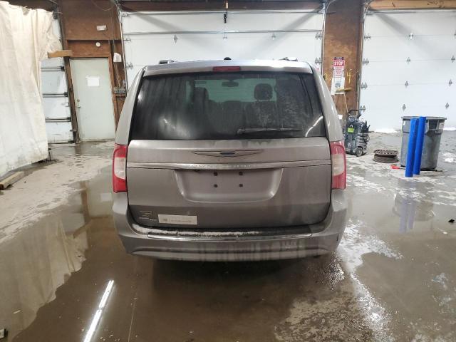 2C4RC1BG2GR267588 - 2016 CHRYSLER TOWN & COU TOURING GRAY photo 6