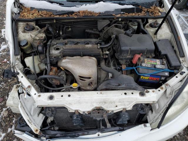 4T1BE32K82U065471 - 2002 TOYOTA CAMRY LE WHITE photo 11