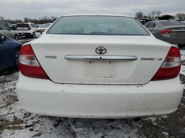 4T1BE32K82U065471 - 2002 TOYOTA CAMRY LE WHITE photo 6