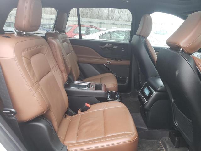 5LM5J7XCXNGL16198 - 2022 LINCOLN AVIATOR RESERVE WHITE photo 11