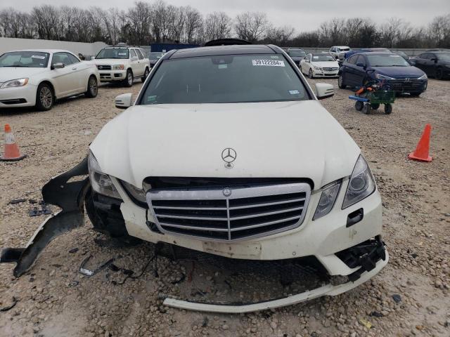 WDDHF2EB4BA322084 - 2011 MERCEDES-BENZ E 350 BLUETEC WHITE photo 5