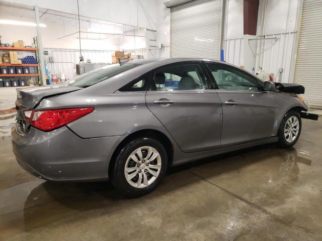 5NPEB4AC8BH033012 - 2011 HYUNDAI SONATA GLS GRAY photo 3