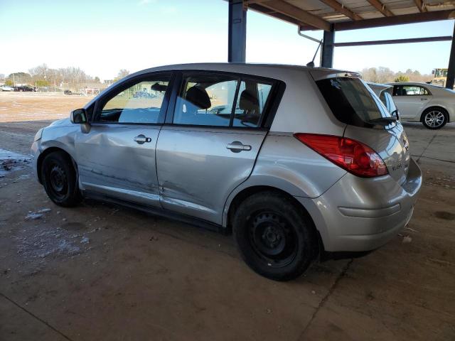 3N1BC13E47L371062 - 2007 NISSAN VERSA S SILVER photo 2