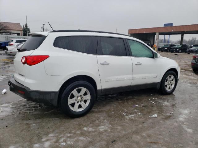 1GNLVFED2AS109439 - 2010 CHEVROLET TRAVERSE LT WHITE photo 3