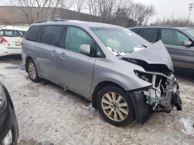 5TDJZ3DCXHS184078 - 2017 TOYOTA SIENNA LE SILVER photo 4