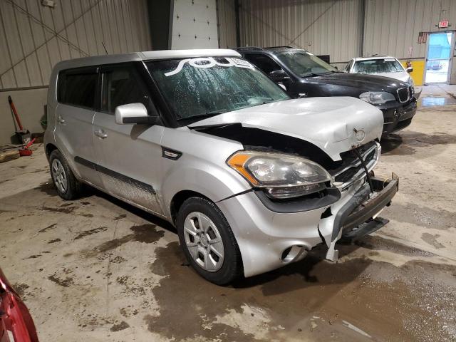 KNDJT2A59C7388195 - 2012 KIA SOUL SILVER photo 4