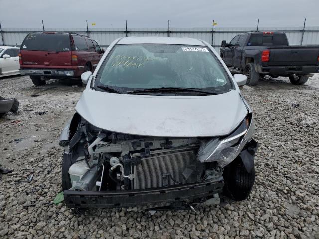 3N1CE2CP4HL355452 - 2017 NISSAN VERSA NOTE S SILVER photo 5