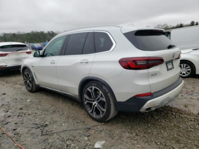 5UXTA6C04P9N46961 - 2023 BMW X5 XDRIVE45E WHITE photo 2