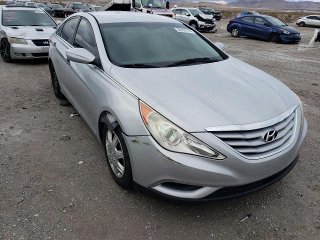 5NPEB4AC6CH310693 - 2012 HYUNDAI SONATA GLS SILVER photo 4