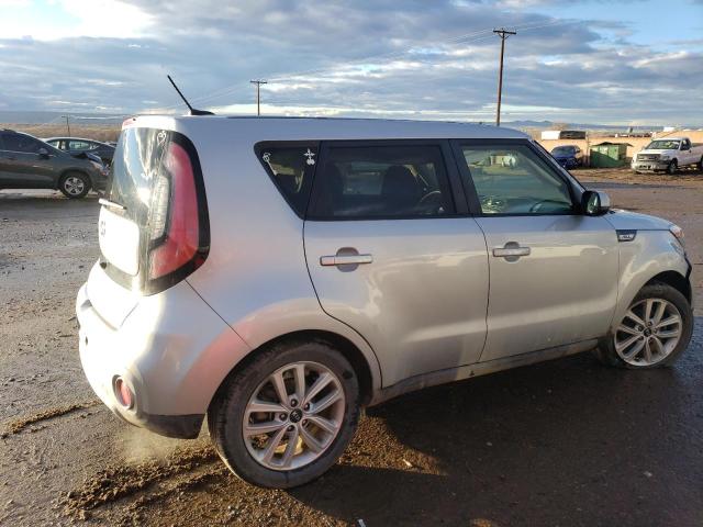 KNDJP3A58K7697584 - 2019 KIA SOUL + SILVER photo 3