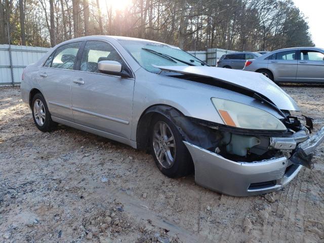 1HGCM56356A032253 - 2006 HONDA ACCORD SE SILVER photo 4