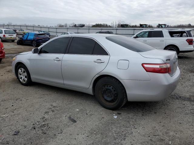 4T1BE46K29U265076 - 2009 TOYOTA CAMRY BASE SILVER photo 2