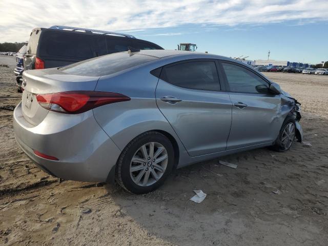 5NPDH4AE8GH718484 - 2016 HYUNDAI ELANTRA SE SILVER photo 3