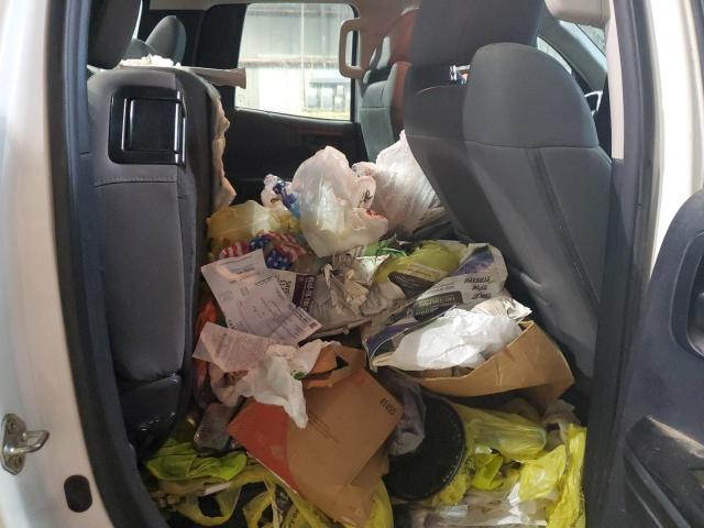 5TFRM5F10JX129647 - 2018 TOYOTA TUNDRA DOUBLE CAB SR/SR5 WHITE photo 10