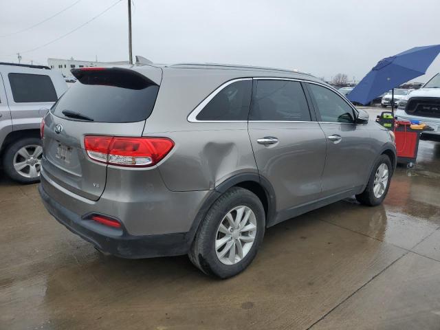 5XYPG4A55HG286073 - 2017 KIA SORENTO LX GRAY photo 3