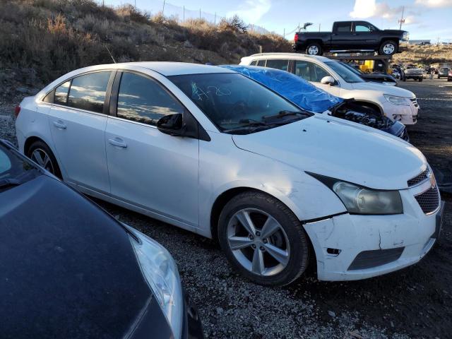 1G1PG5SC6C7112711 - 2012 CHEVROLET CRUZE LT WHITE photo 4