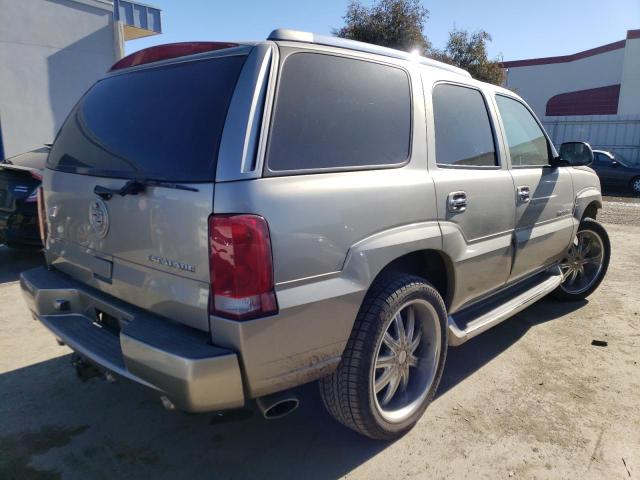 1GYEK63N02R133120 - 2002 CADILLAC ESCALADE LUXURY BEIGE photo 3