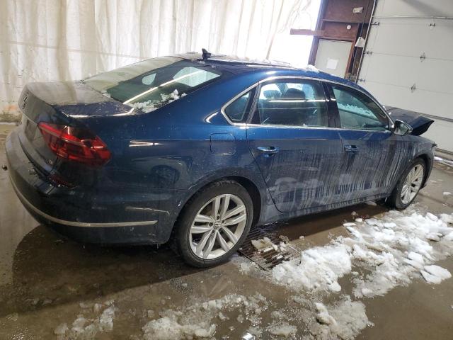 1VWBA7A34JC030512 - 2018 VOLKSWAGEN PASSAT SE BLUE photo 3