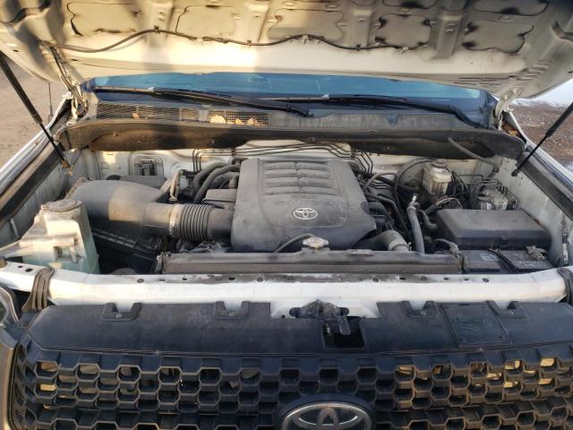 5TFTY5F18JX009945 - 2018 TOYOTA TUNDRA DOUBLE CAB SR/SR5 WHITE photo 11