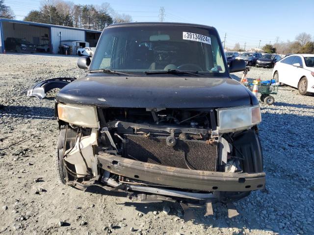 JTLKT324564057303 - 2006 TOYOTA SCION XB BLACK photo 5