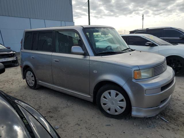 JTLKT324164093134 - 2006 TOYOTA SCION XB GRAY photo 4