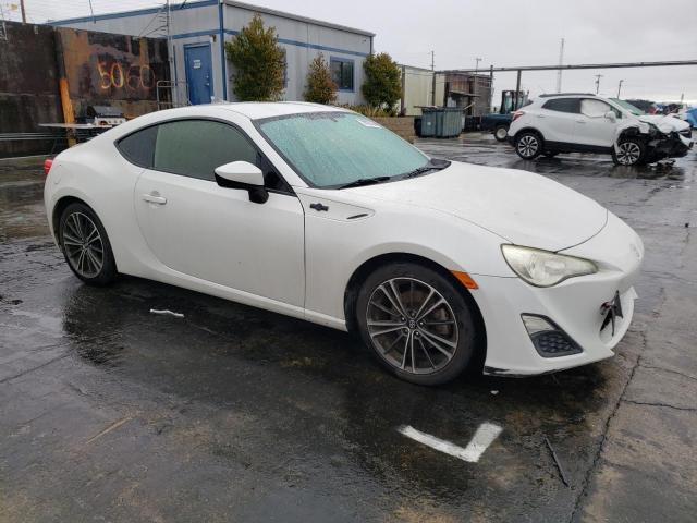 JF1ZNAA11D1734688 - 2013 TOYOTA SCION FR-S WHITE photo 4