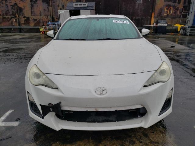 JF1ZNAA11D1734688 - 2013 TOYOTA SCION FR-S 白色 照片 5