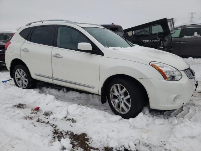 JN8AS5MV6CW415573 - 2012 NISSAN ROGUE S WHITE photo 4