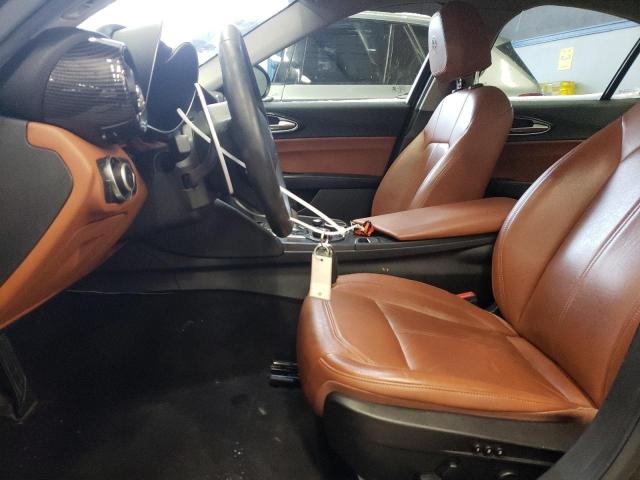 ZARFAEDN2H7557057 - 2017 ALFA ROMEO GIULIA Q4 黑色 照片 7