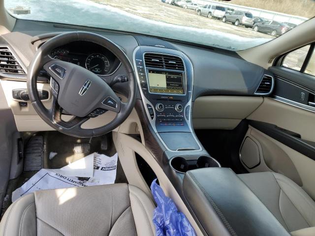 2LMPJ8LR5HBL48780 - 2017 LINCOLN MKX RESERVE Ոսկեգույն լուսանկար 8