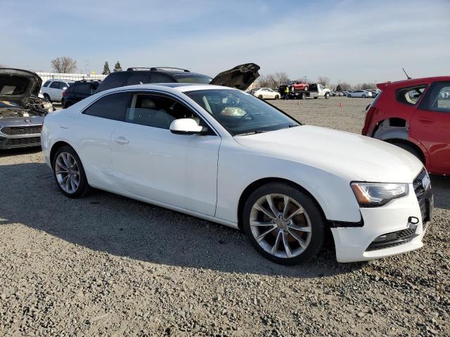 WAUCFAFR2EA031207 - 2014 AUDI A5 PREMIUM WHITE photo 4