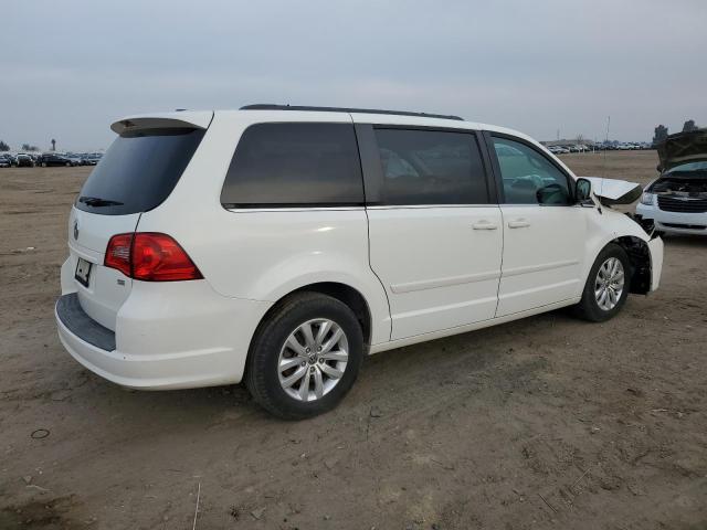 2C4RVABG2CR293662 - 2012 VOLKSWAGEN ROUTAN SE WHITE photo 3