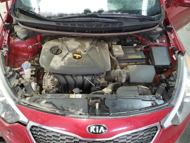 KNAFX4A64G5602314 - 2016 KIA FORTE LX RED photo 11