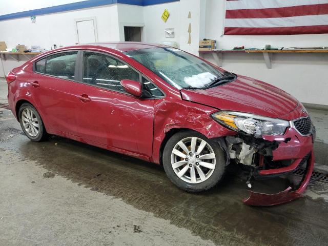 KNAFX4A64G5602314 - 2016 KIA FORTE LX RED photo 4