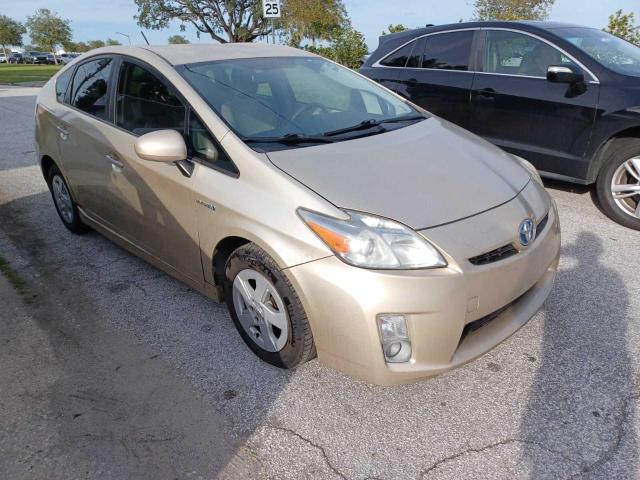 JTDKN3DU7B1395526 - 2011 TOYOTA PRIUS GOLD photo 2