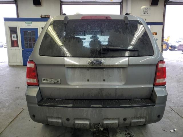 1FMCU04158KB46085 - 2008 FORD ESCAPE LIMITED SILVER photo 6