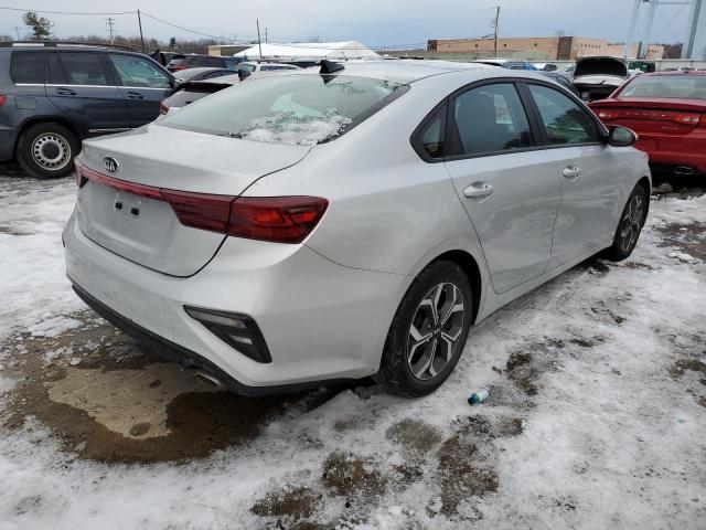 3KPF24AD3ME283309 - 2021 KIA FORTE FE SILVER photo 3