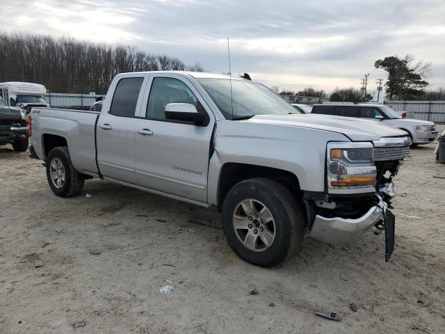 1GCVKREH0JZ288795 - 2018 CHEVROLET SILVERADO K1500 LT SILVER photo 4