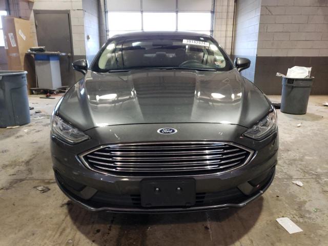 3FA6P0H73HR411708 - 2017 FORD FUSION SE GRAY photo 5