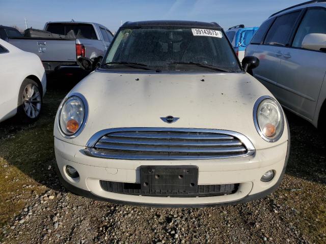 WMWML33588TN67176 - 2008 MINI COOPER CLUBMAN WHITE photo 5