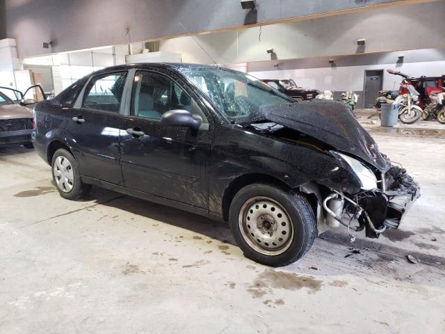 1FAFP34N57W102212 - 2007 FORD FOCUS ZX4 BLACK photo 4